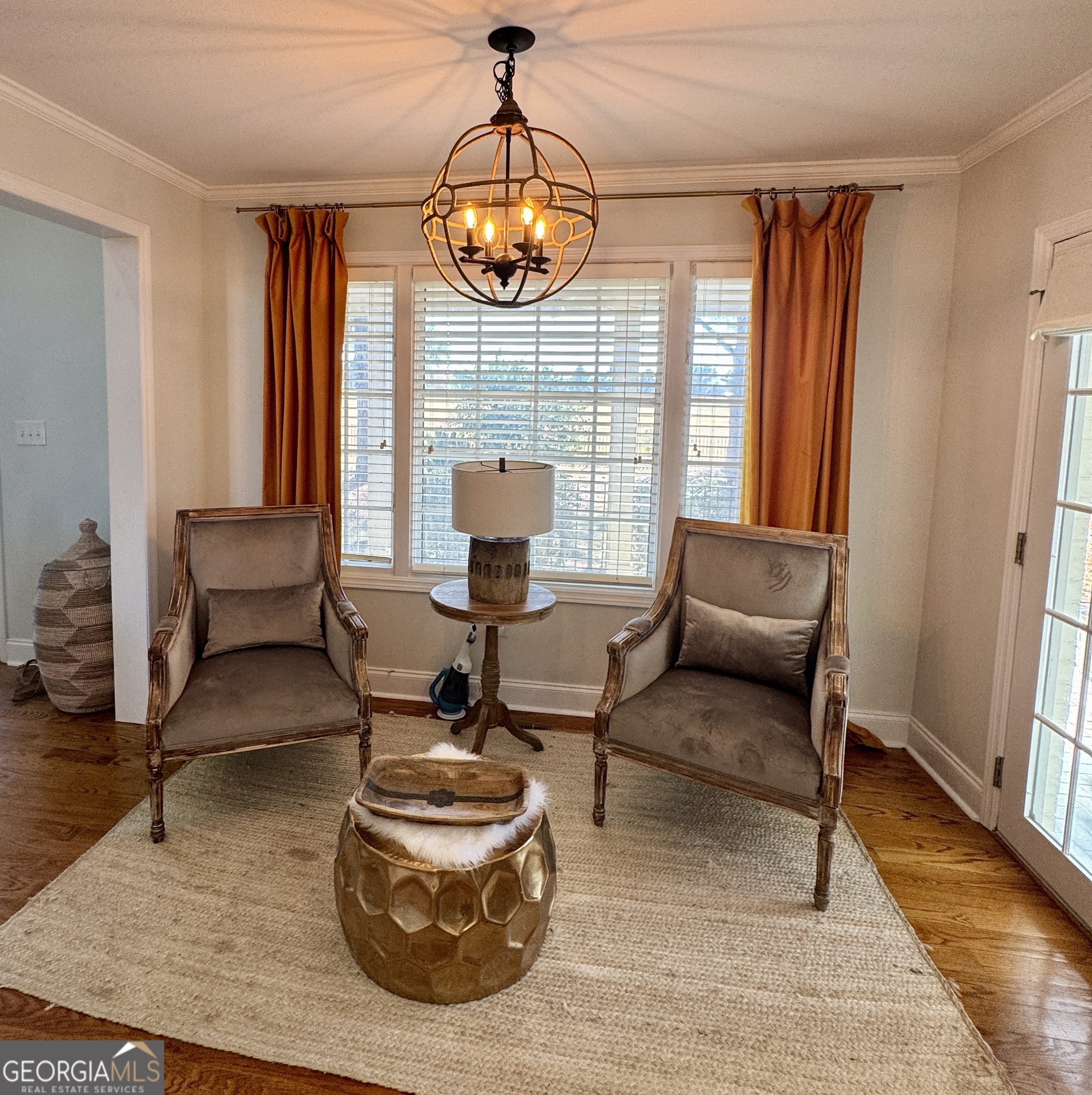 49 Aberdeen Circle Cordele, GA 31015 - Photo 23 of 63 a living room with furniture and a large window
