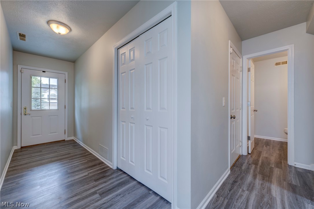 8441 Hendricks Road, Unit U02 Mentor, OH 44060 - Photo 7 of 33