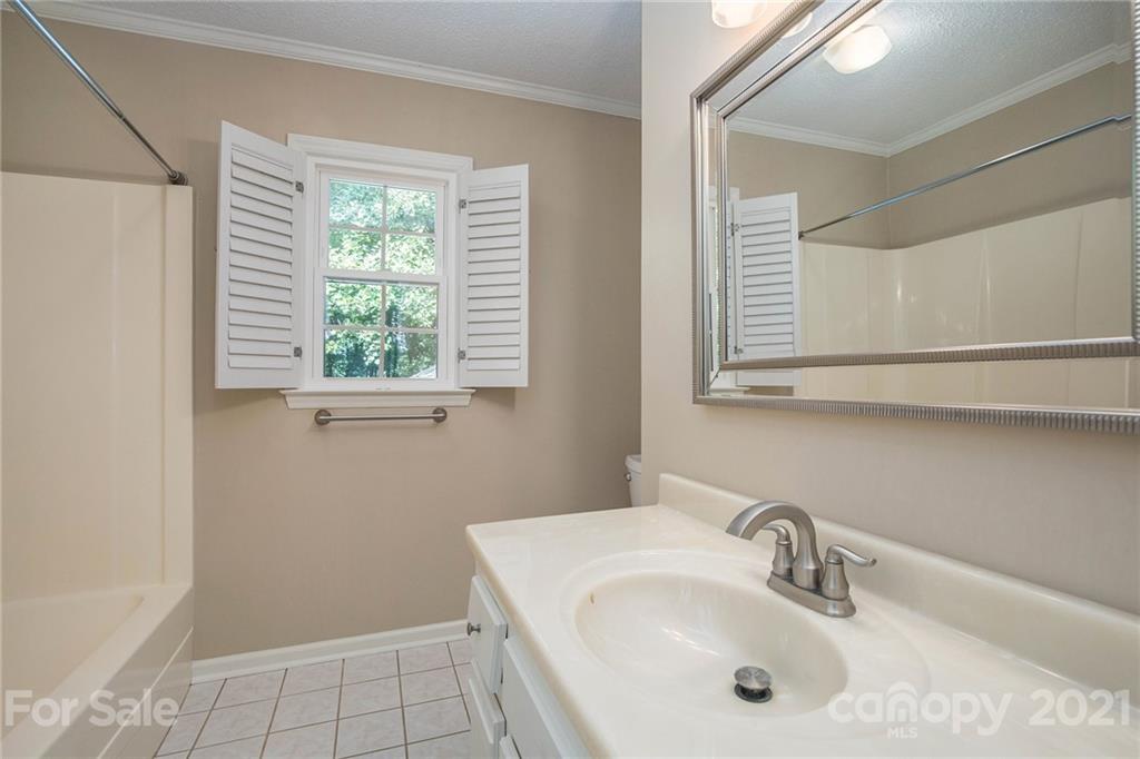 4524 Hickory Grove Road Mount Holly, NC 28120 - Photo 18 of 24 Gallery Image 18