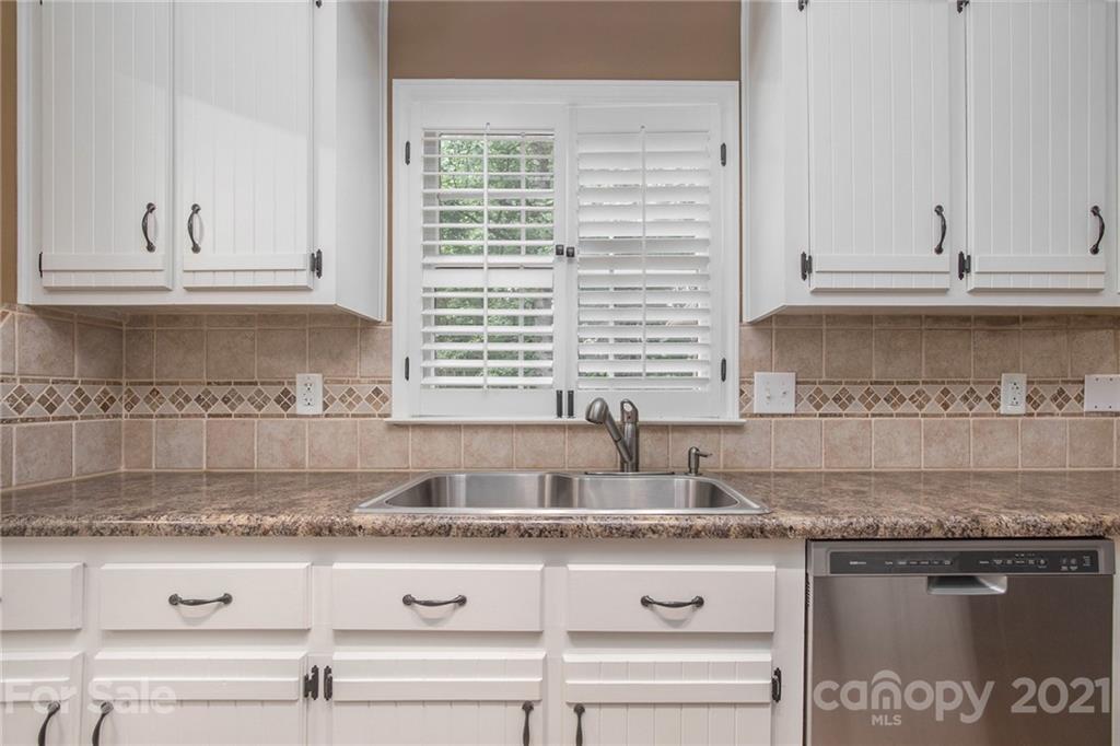 4524 Hickory Grove Road Mount Holly, NC 28120 - Photo 9 of 24 Gallery Image 9
