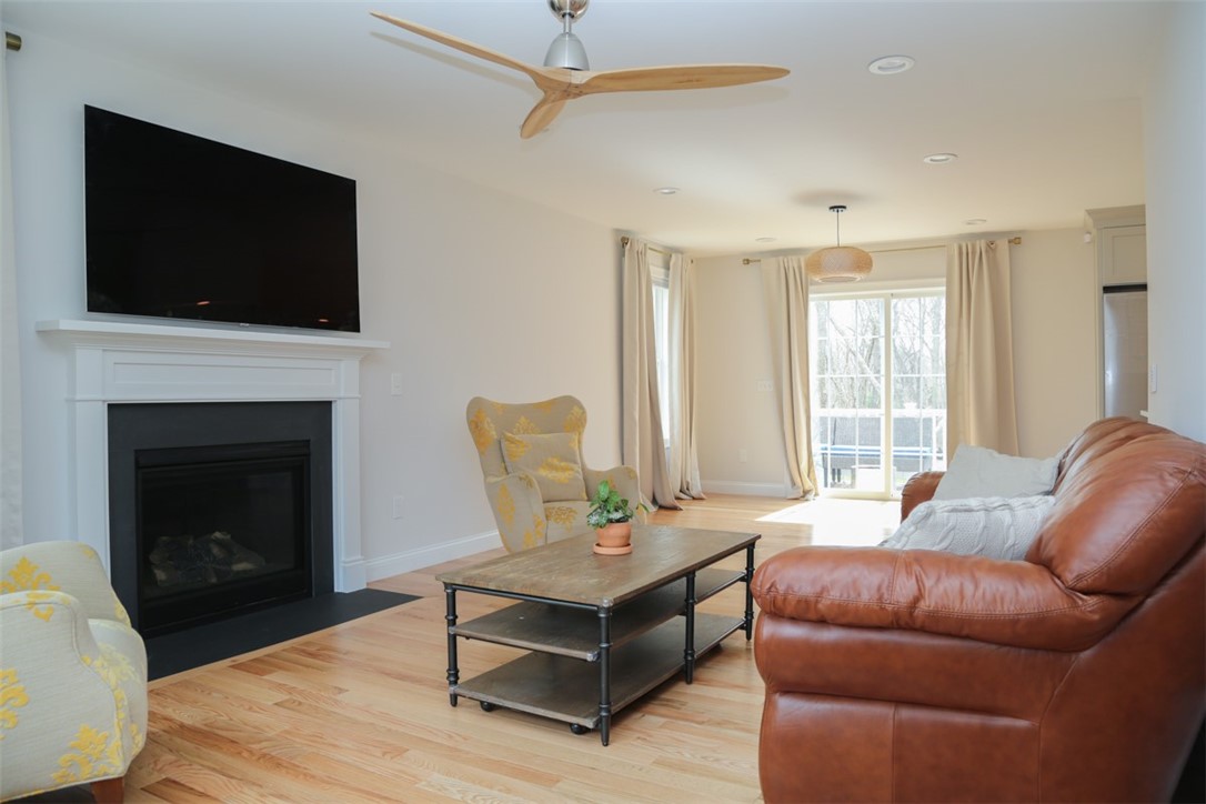 65 Diamond Hill Road Hopkinton, RI 02808 - Photo 8 of 30
