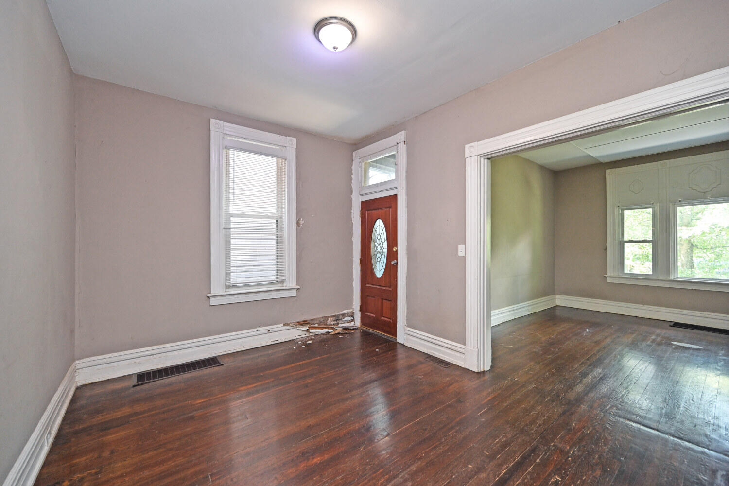 2032 Greenup Street Covington, KY 41014 - Photo 8 of 44