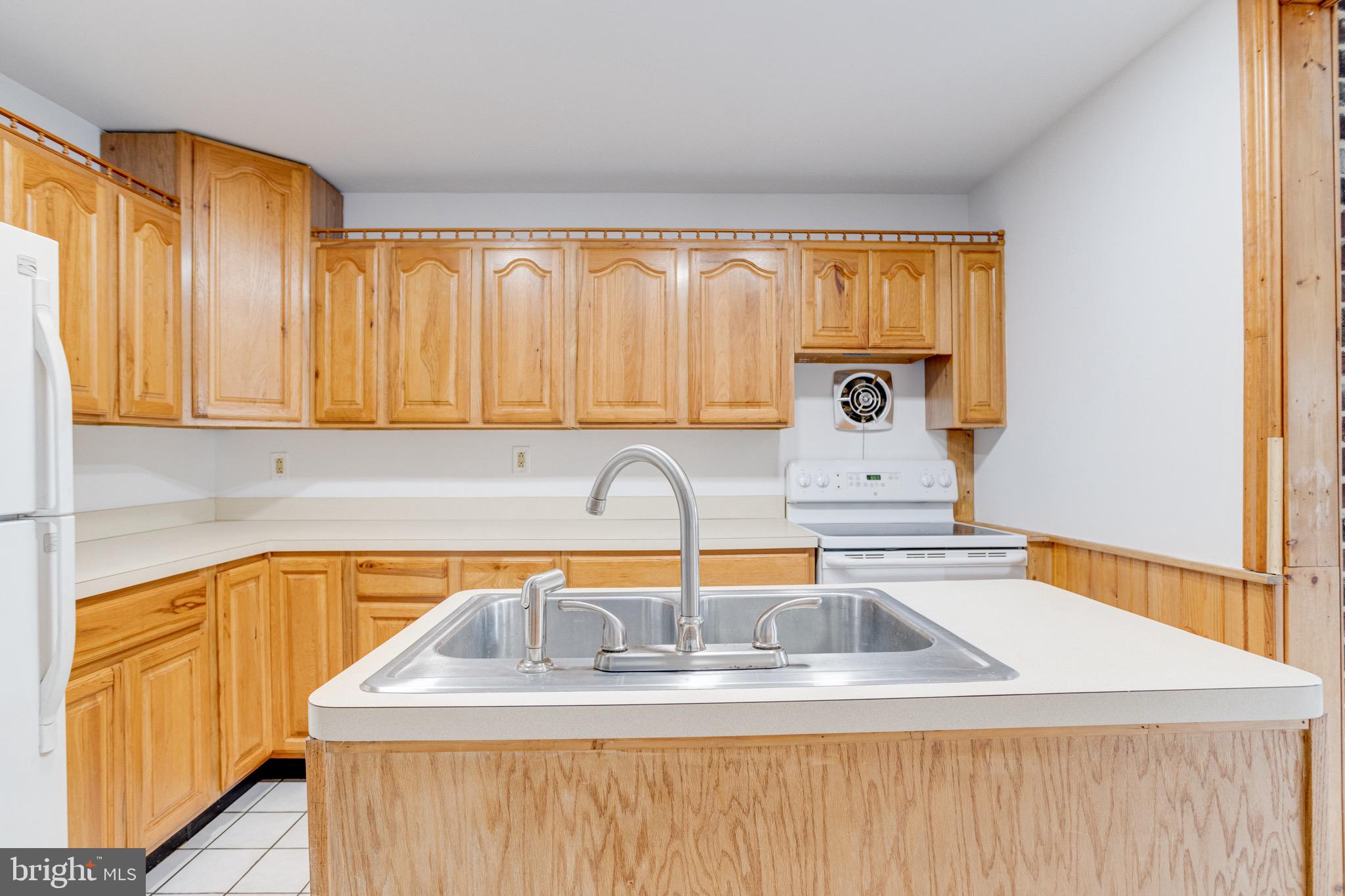 2117 Turkey Point Road Essex, MD 21221 - Photo 10 of 44 Gallery Image 10