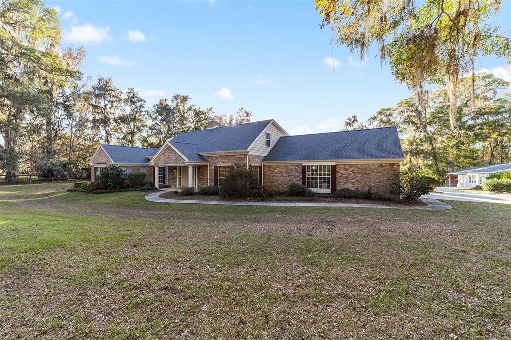 9080 Southwest 19th Avenue Road Ocala, FL 34476 - Photo 1 of 100