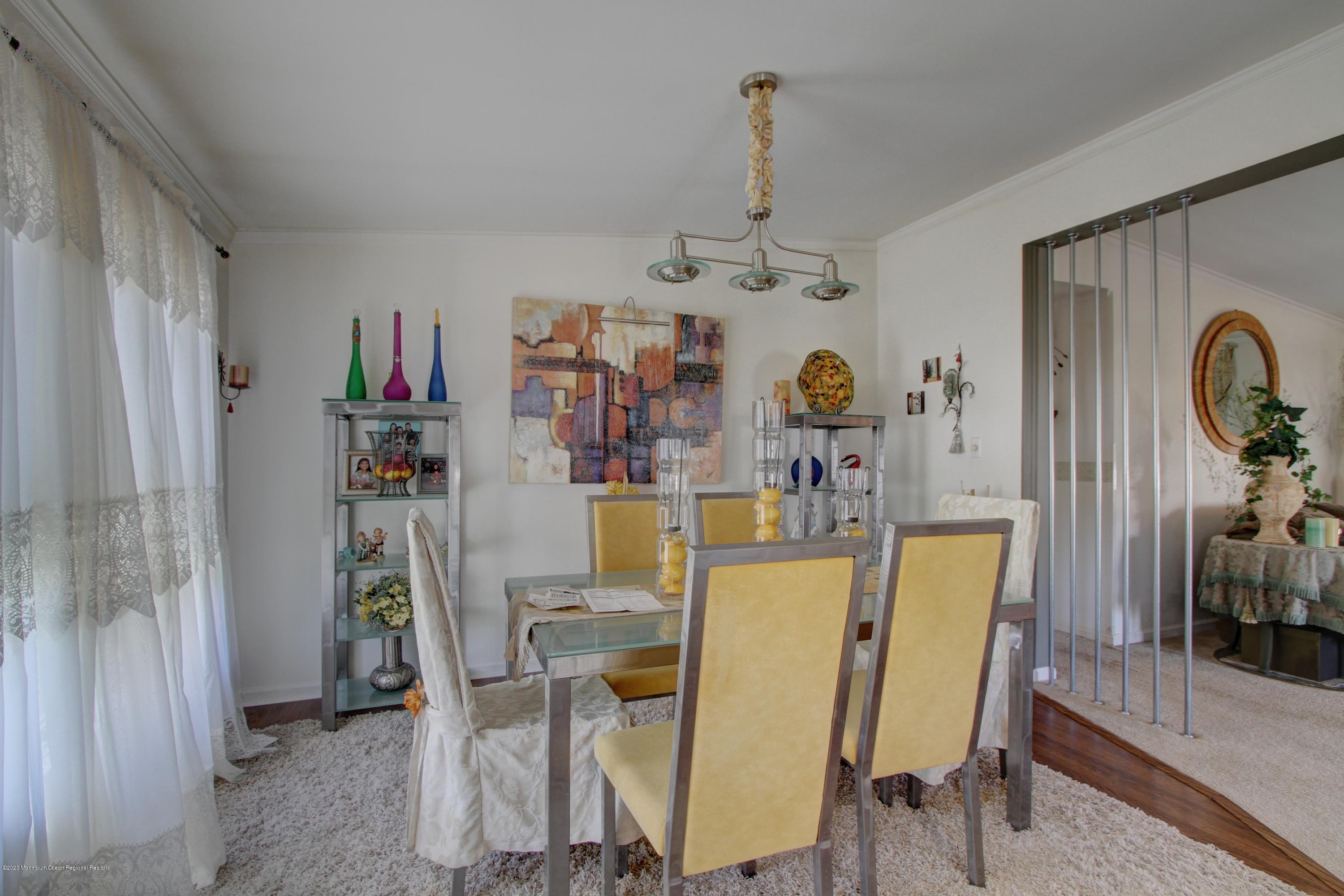 913 Oak Ridge Terrace Whiting, NJ 08759 - Photo 7 of 23 2nd View Dininmg Room