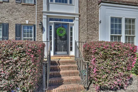 $695,000 | 12409 Willingdon Road, Huntersville, NC 28078