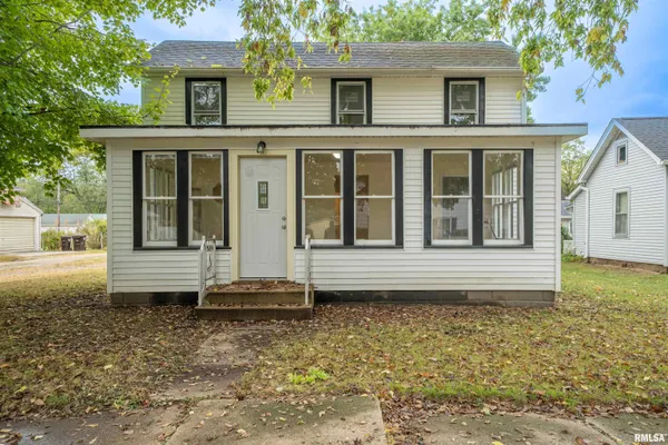 $135,000 | 811 Edward Street, Henry, IL 61537