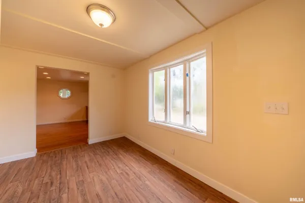 $135,000 | 811 Edward Street, Henry, IL 61537