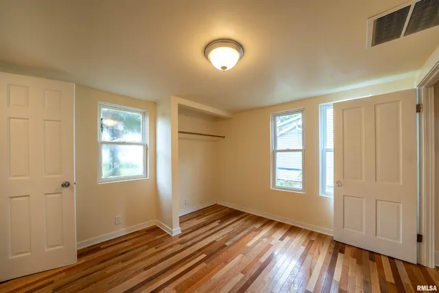 $150,000 | 811 Edward Street, Henry, IL 61537