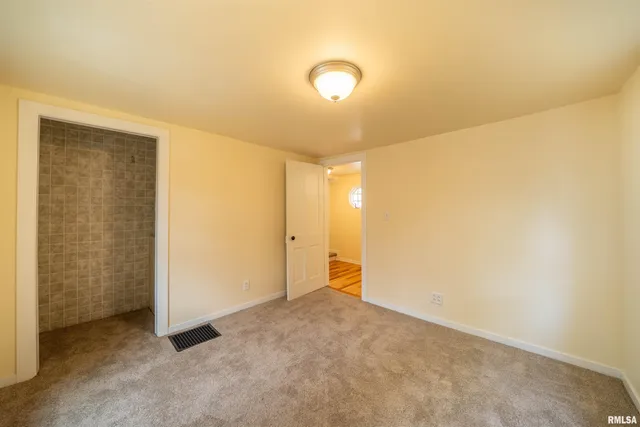 $150,000 | 811 Edward Street, Henry, IL 61537