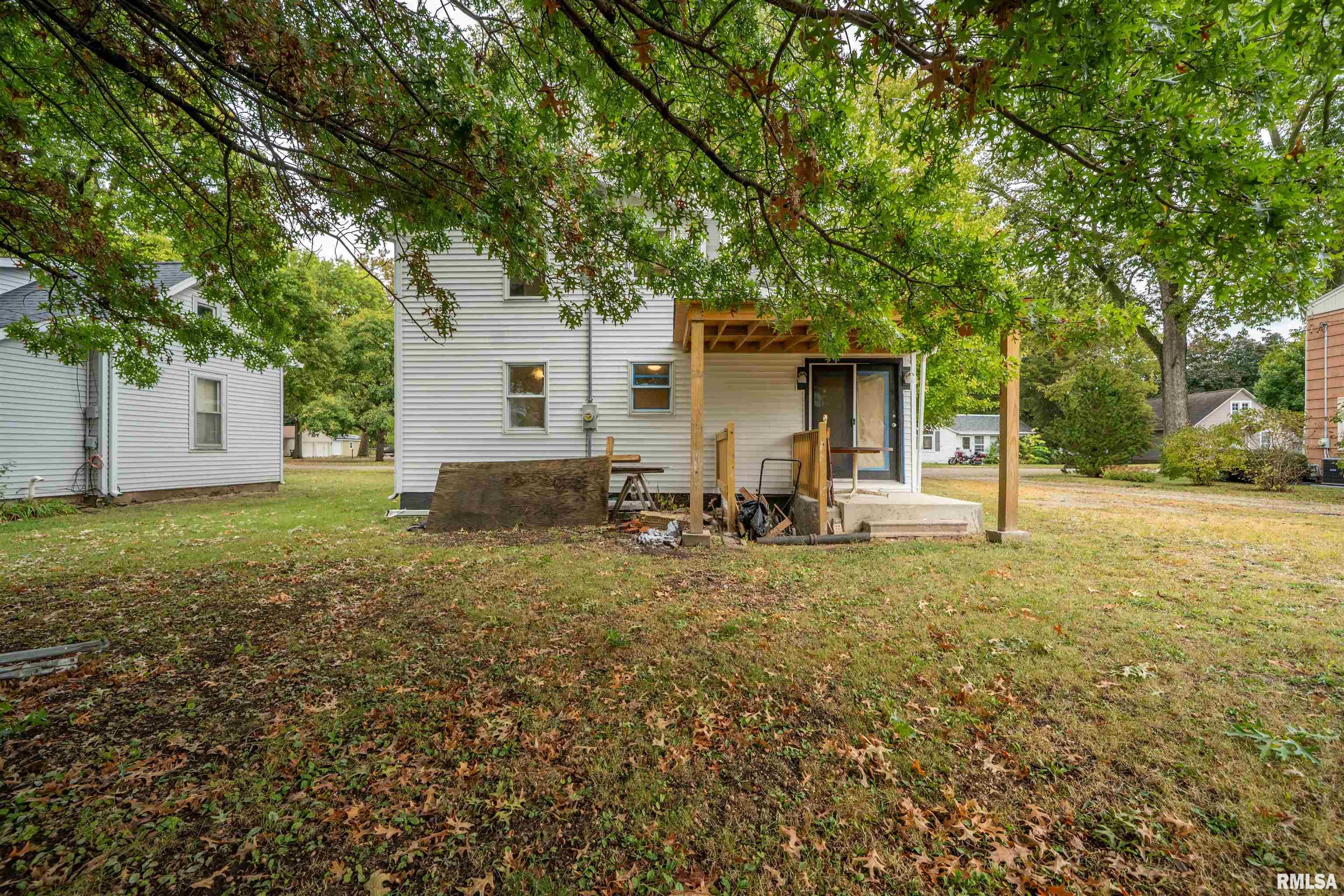 811 Edward Street Henry, IL 61537 - Photo 40 of 41