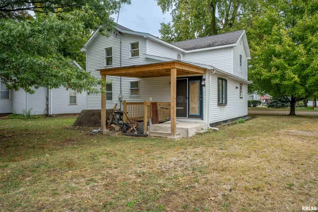 $150,000 | 811 Edward Street, Henry, IL 61537