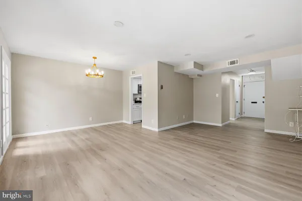 $465,000 | 1923 Lyttonsville Road, Unit 1923, Silver Spring, MD 20910