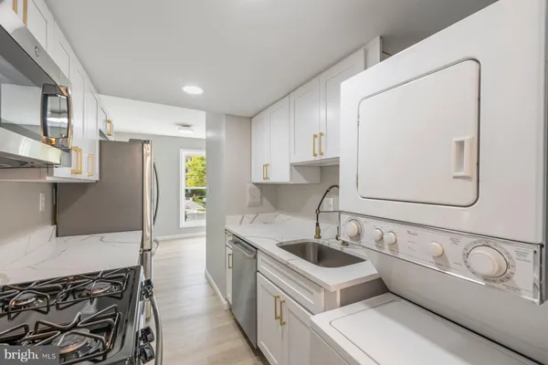 $465,000 | 1923 Lyttonsville Road, Unit 1923, Silver Spring, MD 20910