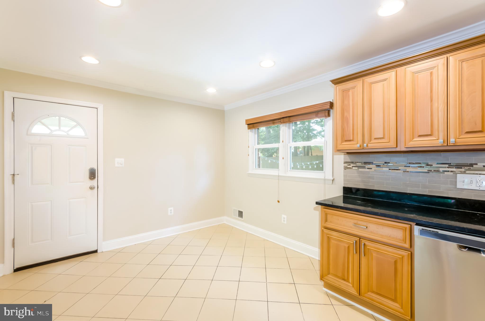 7128 Layton Drive Springfield, VA 22150 - Photo 10 of 28 Kitchen