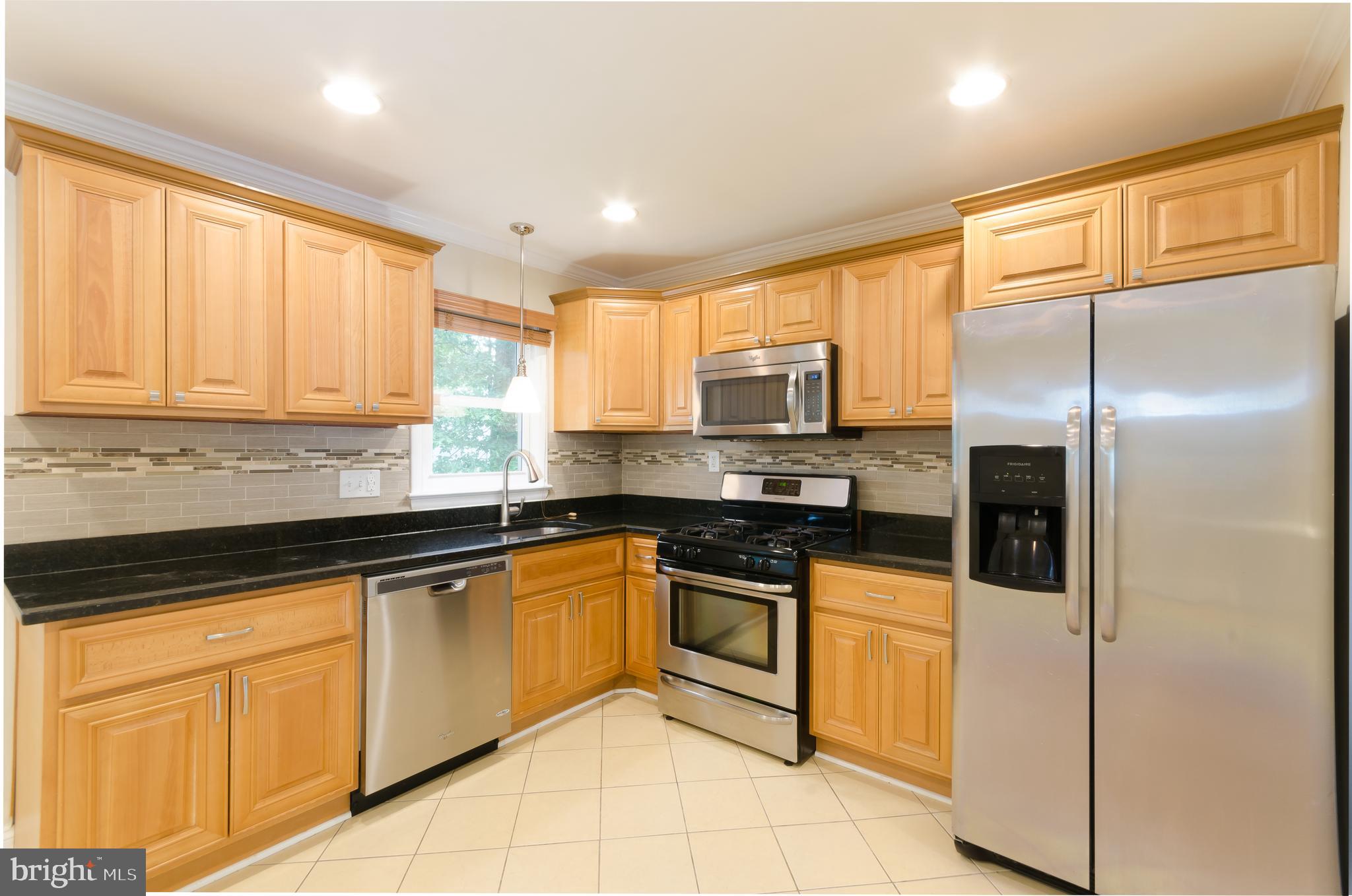 7128 Layton Drive Springfield, VA 22150 - Photo 9 of 28 Kitchen