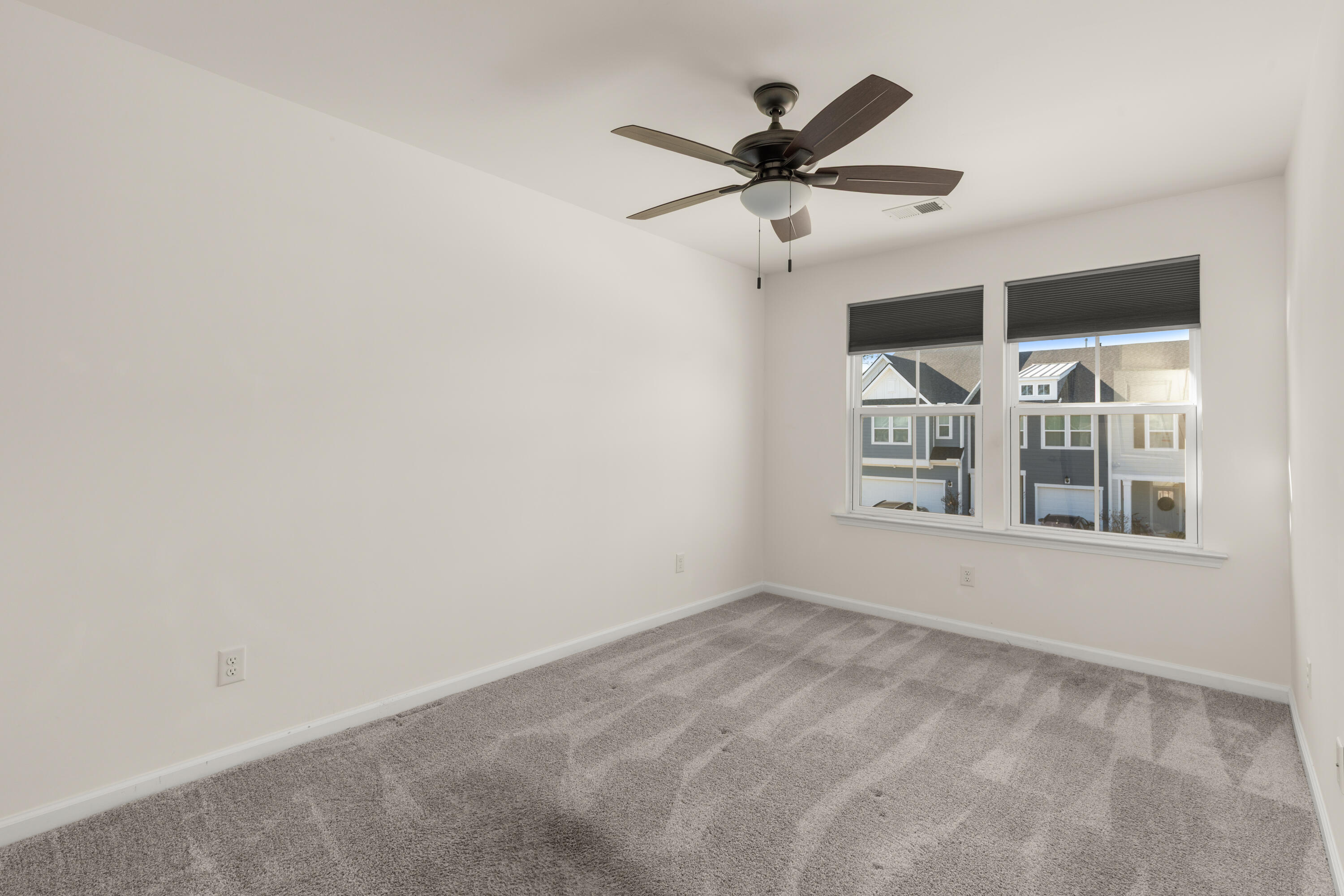 432 Trotters Lane Moncks Corner, SC 29461 - Photo 14 of 21 432 Trotters-16