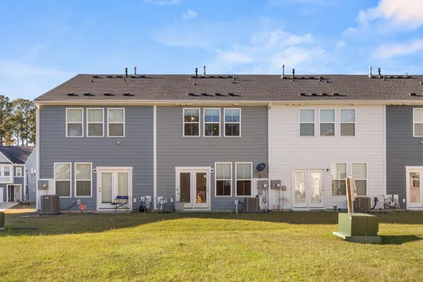 $284,900 | 432 Trotters Lane, Moncks Corner, SC 29461