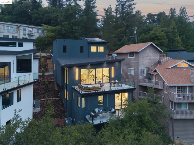 $2,395,000 | 7270 Woodrow Drive, Oakland, CA 94611