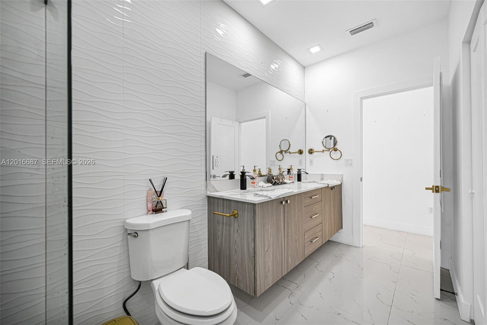 17795 Southwest 158th Street Miami, FL 33187 - Photo 77 of 105