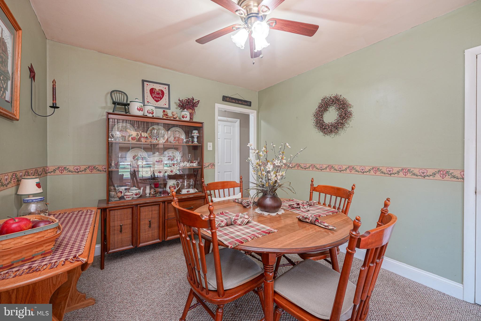 970 Kirk Road Williamstown, NJ 08094 - Photo 11 of 33 Dining Room