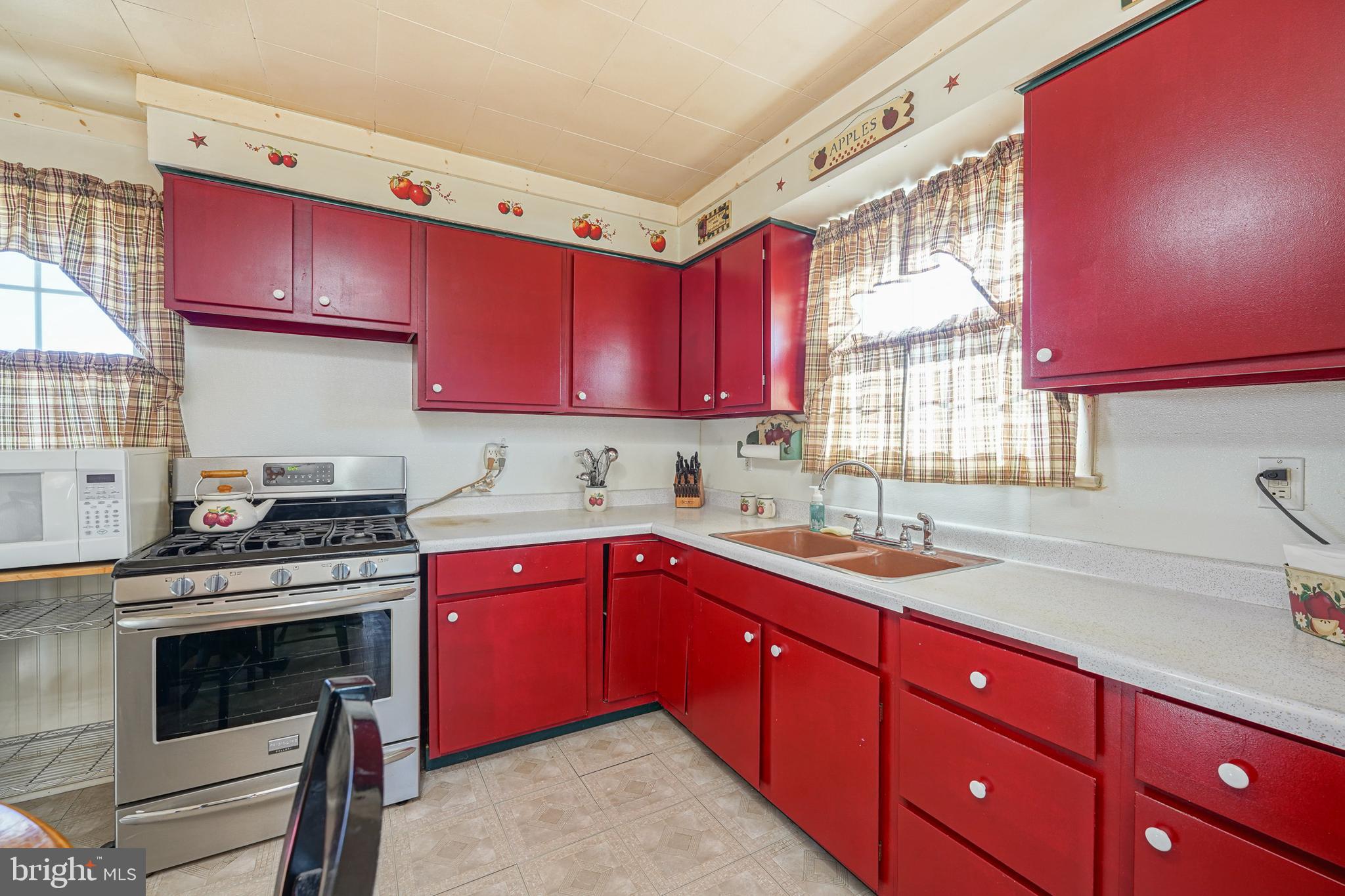 970 Kirk Road Williamstown, NJ 08094 - Photo 12 of 33 Kitchen