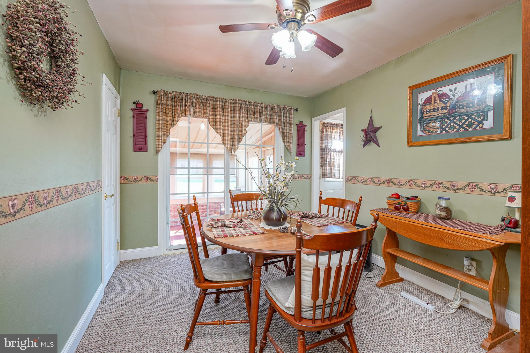 970 Kirk Road Williamstown, NJ 08094 - Photo 9 of 33 Dining Room