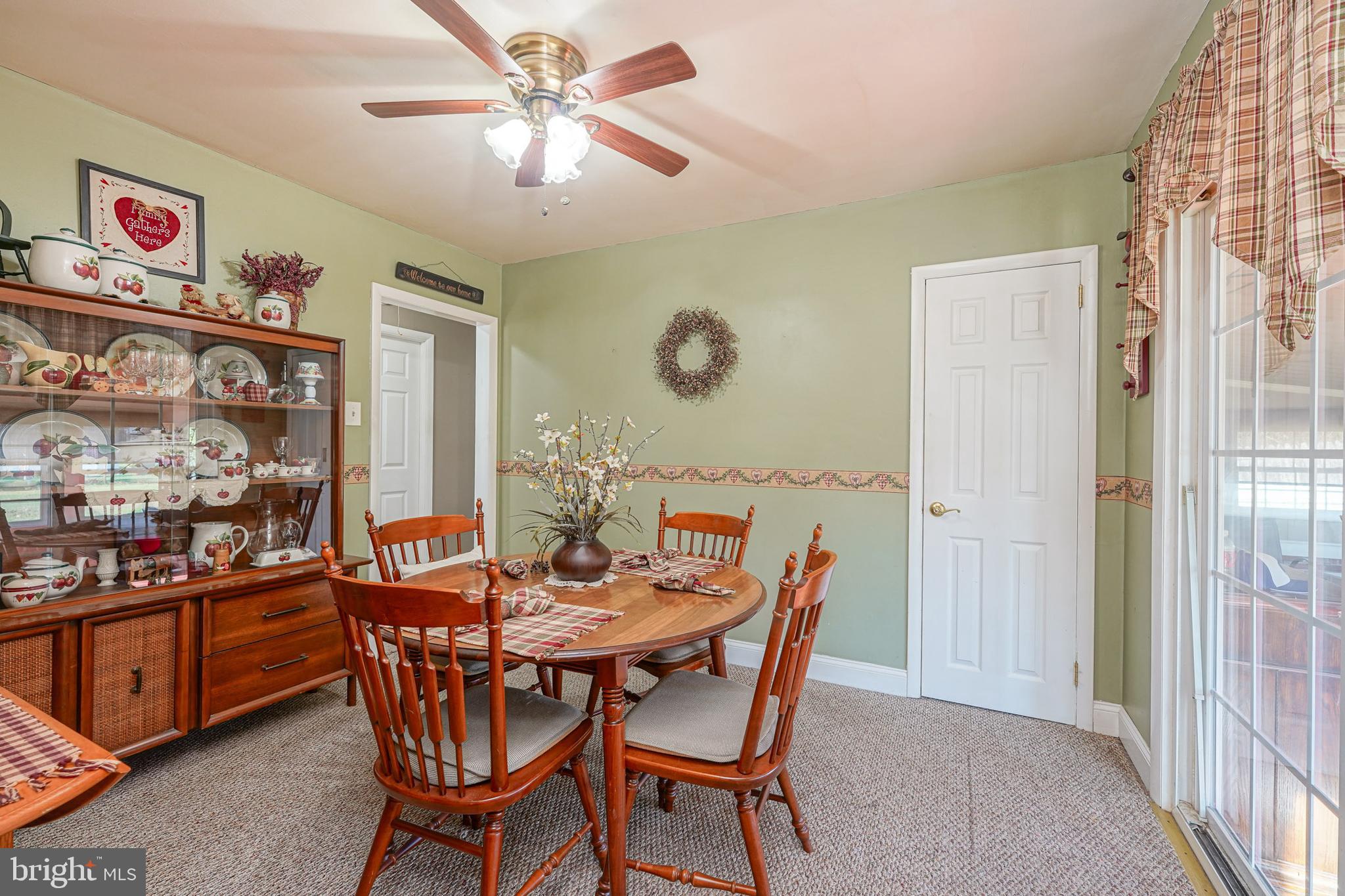 970 Kirk Road Williamstown, NJ 08094 - Photo 10 of 33 Dining Room