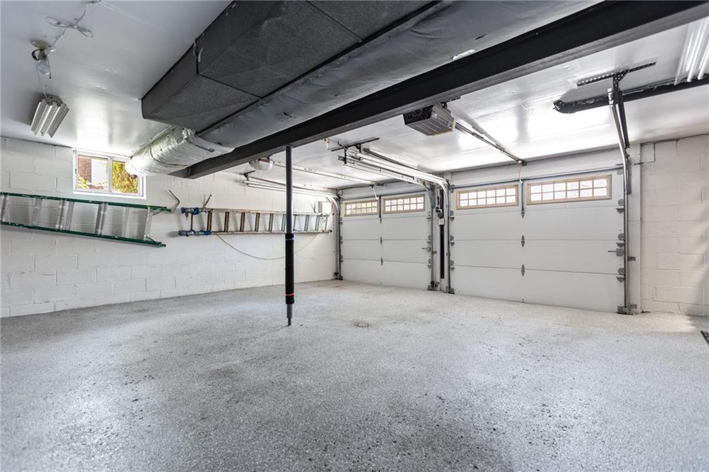 136 Lakeview Drive McKees Rocks, PA 15136 - Photo 24 of 24 a view of garage