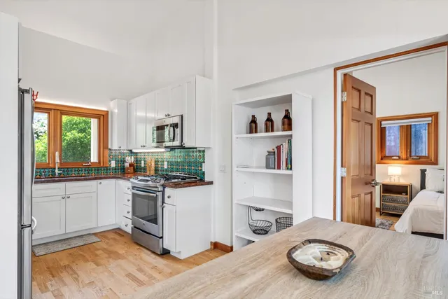 $1,149,000 | 10-11 Waldruhe Heights, Glen Ellen, CA 95442