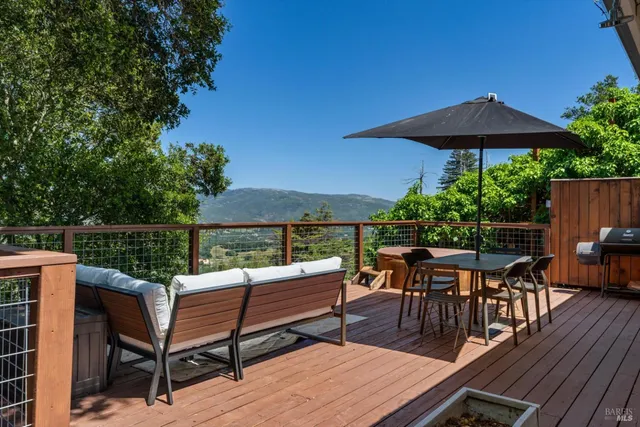 $1,149,000 | 10-11 Waldruhe Heights, Glen Ellen, CA 95442