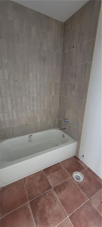 132 Prospect Street Mount Washington, PA 15211 - Photo 20 of 25 a bathroom with a bathtub and a shower