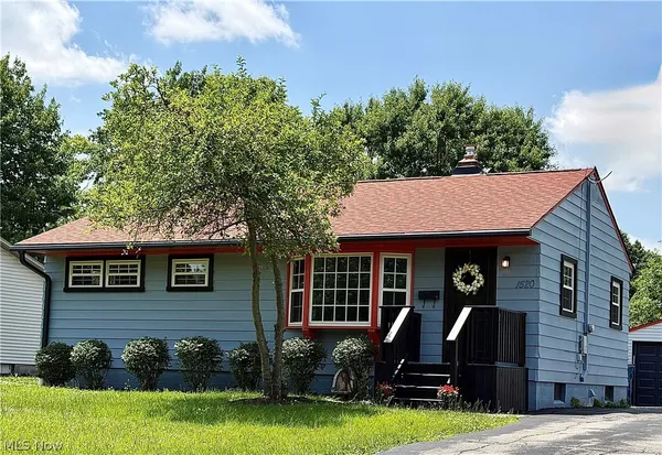 $185,000 | 1520 Gypsy Lane, Niles, OH 44446