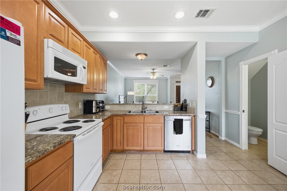 1000 Spring Loop, Unit 2105 College Station, TX 77840 - Photo 3 of 22