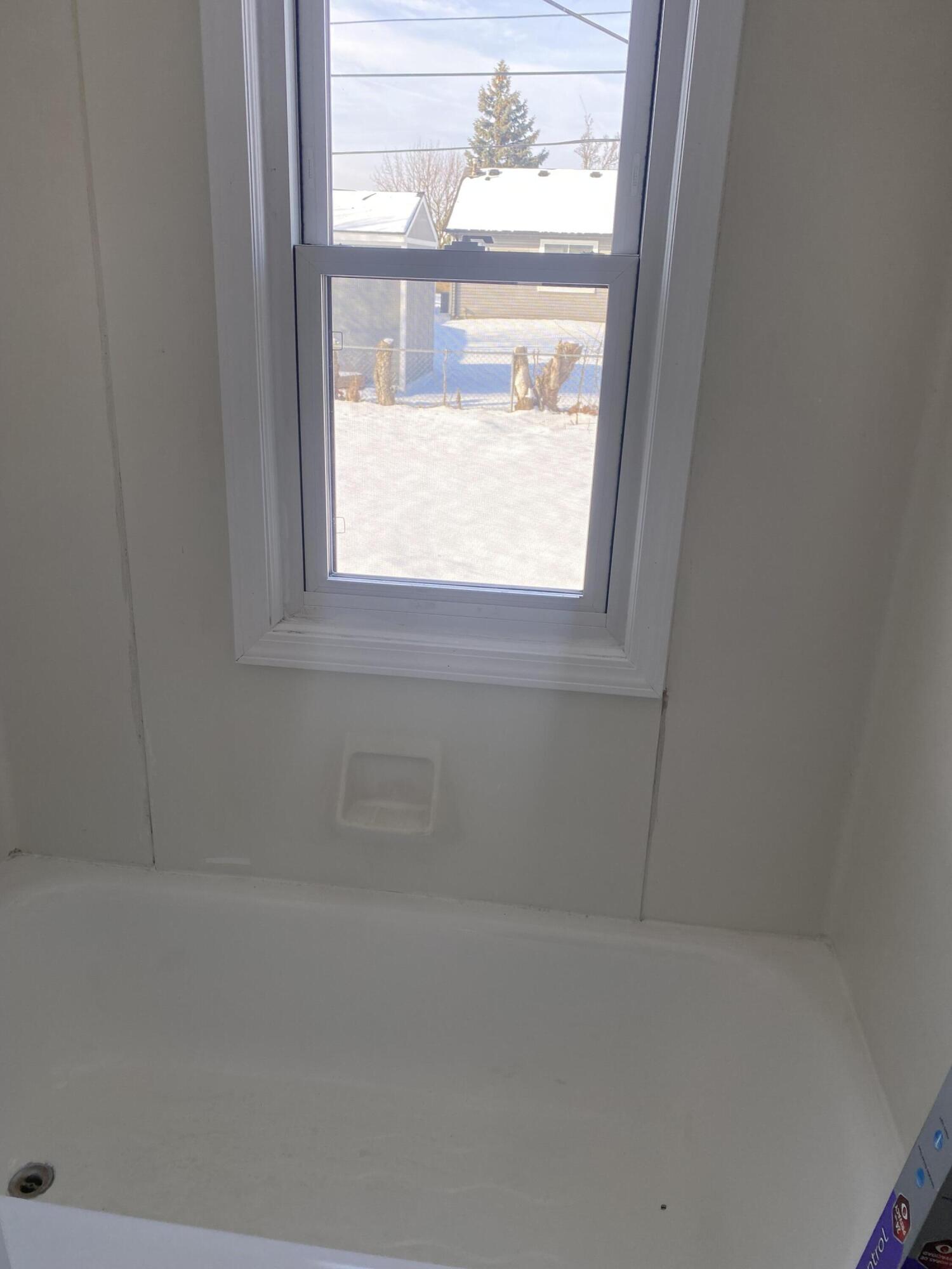 46589 Huling Street Utica, MI 48317 - Photo 23 of 34 IMG_5087