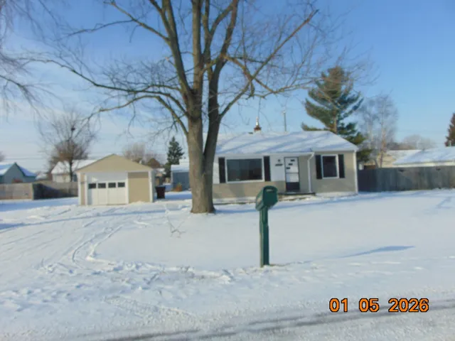 $1,600 | 46589 Huling Street, Utica, MI 48317