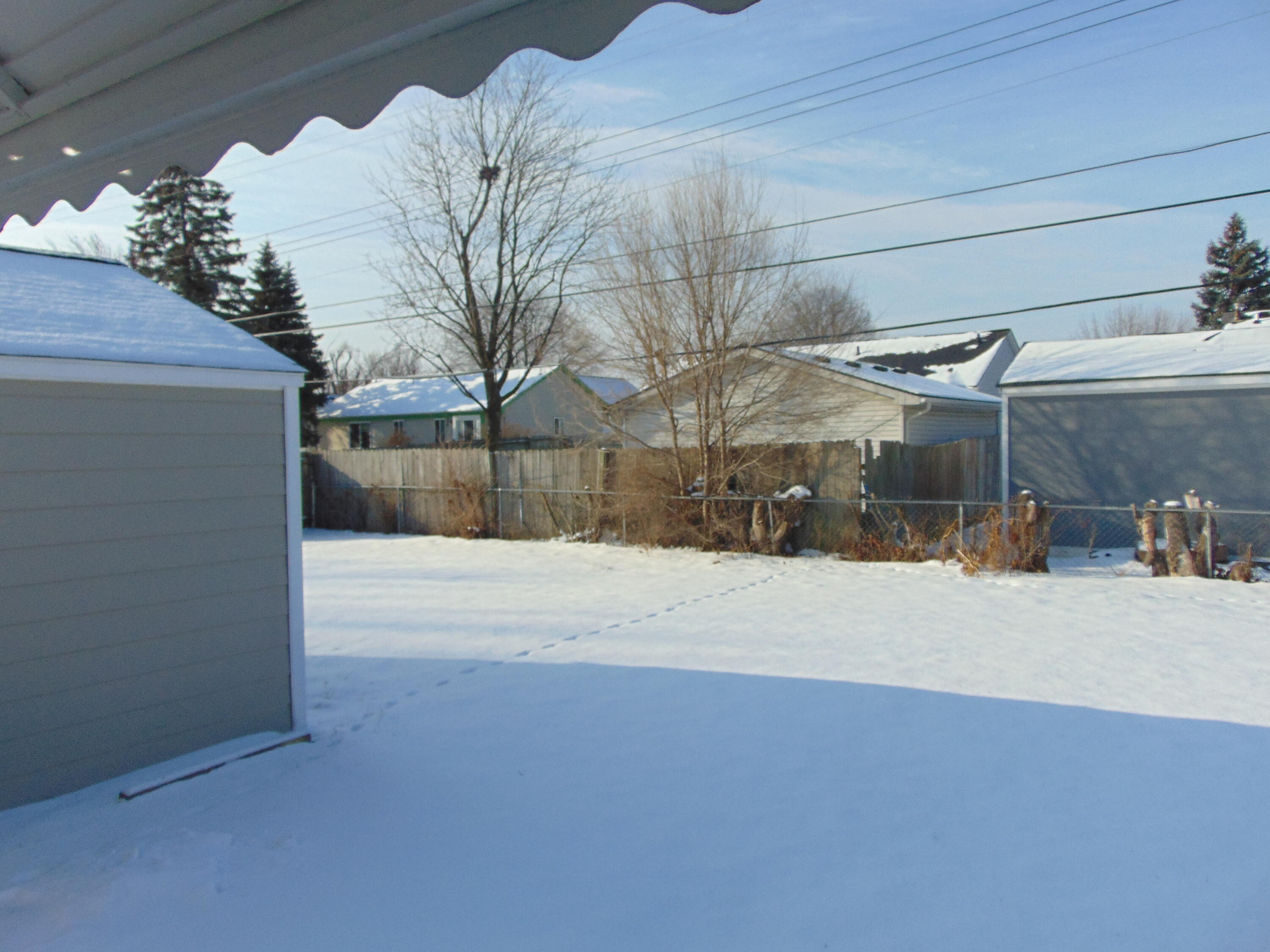 46589 Huling Street Utica, MI 48317 - Photo 9 of 34 DSC05254