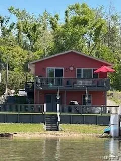 $519,900 | 13608 Balsam Road, Johannesburg, MI 49751