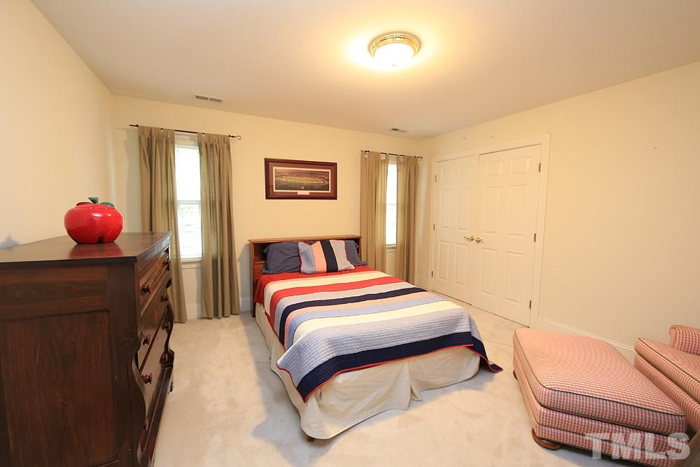 5500 Breamore Circle Raleigh, NC 27615 - Photo 15 of 18