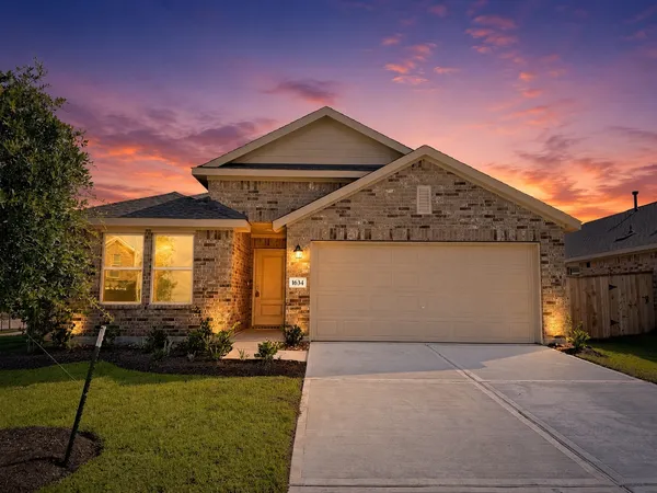 $2,050 | 1634 Blue Cypress Drive, Rosenberg, TX 77471