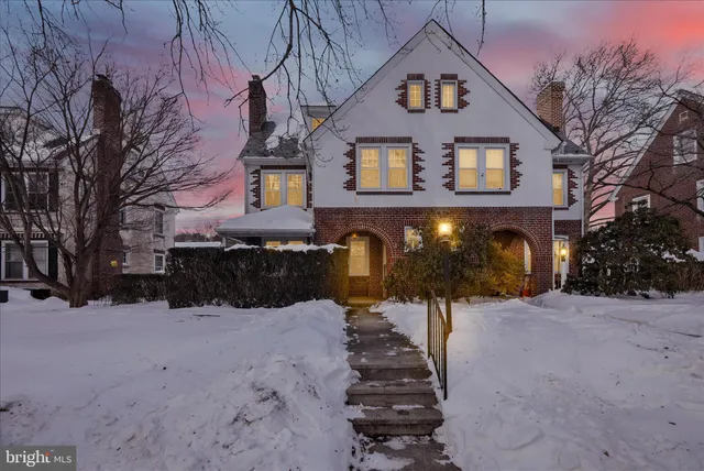 $319,900 | 1415 Delaware Avenue, Reading, PA 19610