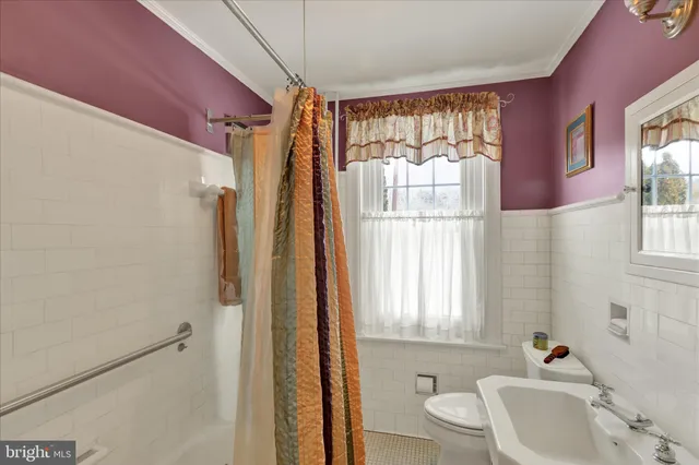 $319,900 | 1415 Delaware Avenue, Reading, PA 19610