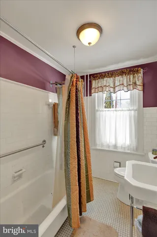 $319,900 | 1415 Delaware Avenue, Reading, PA 19610