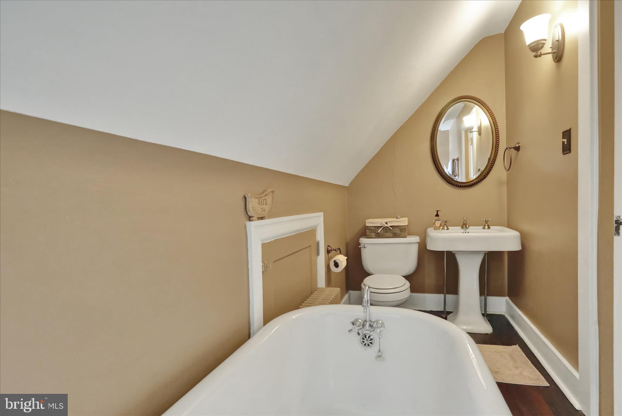 1415 Delaware Avenue Reading, PA 19610 - Photo 28 of 42 2nd Full Bath on 3rd Floor has Clawfoot Tub