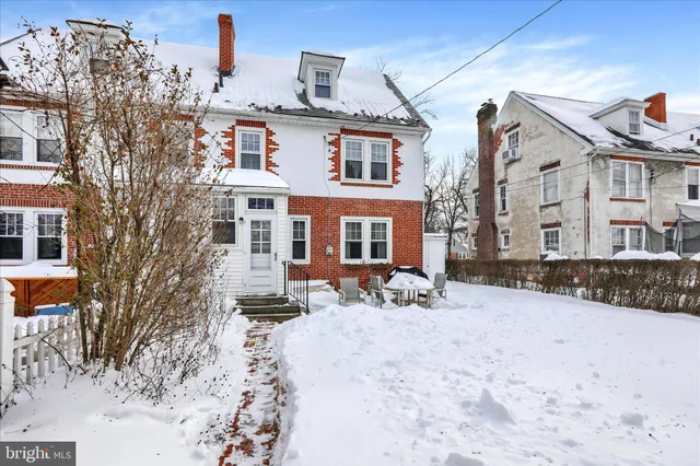 $319,900 | 1415 Delaware Avenue, Reading, PA 19610