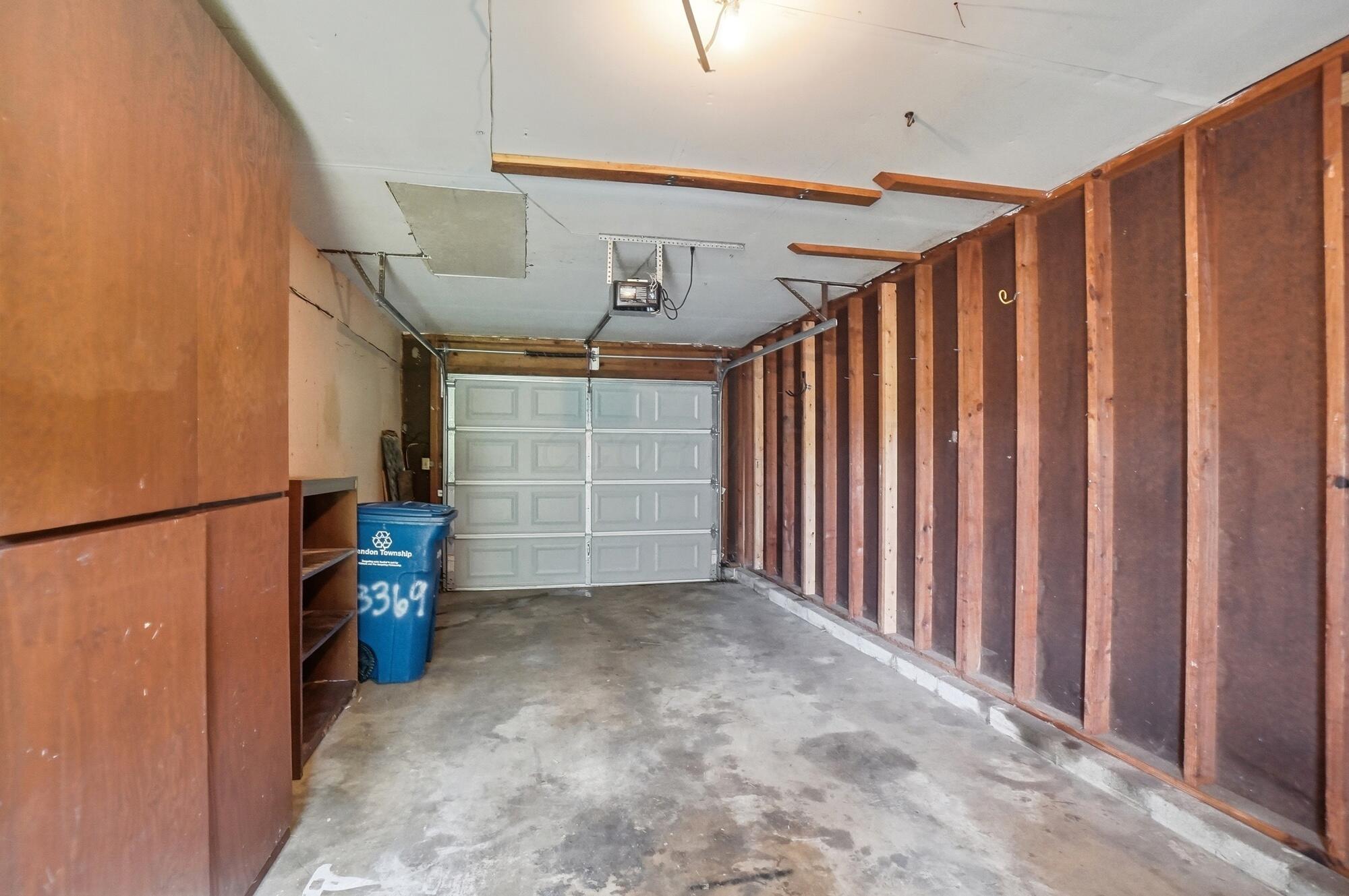 3369 Dempsey Road Westerville, OH 43081 - Photo 33 of 42 One Car Garage