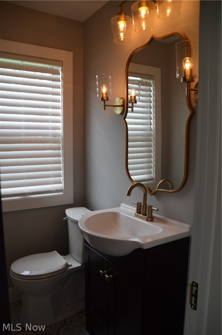 6199 Manchester Road Parma, OH 44129 - Photo 21 of 28 HALF BATH