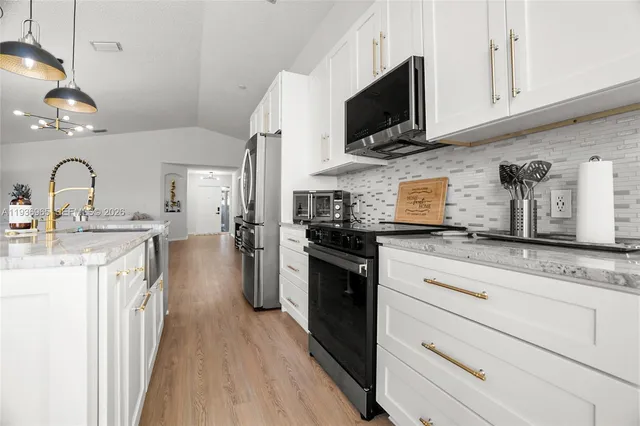 $540,000 | 8165 Pelican Harbour Drive, Lake Worth, FL 33467