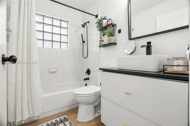 $540,000 | 8165 Pelican Harbour Drive, Lake Worth, FL 33467