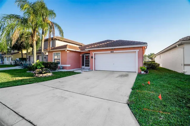 $540,000 | 8165 Pelican Harbour Drive, Lake Worth, FL 33467